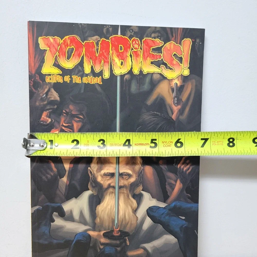 Zombies! Eclipse of the Undead El Torres Yair Herrera 2007 Paperback Book Comic